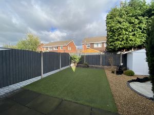 Rear- click for photo gallery